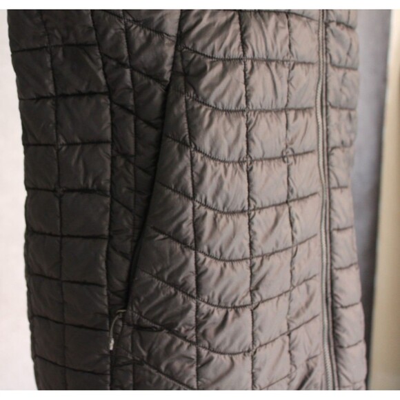 The North Face Primaloft Men's Quilted Vest Size Medium Black - Picture 6 of 10